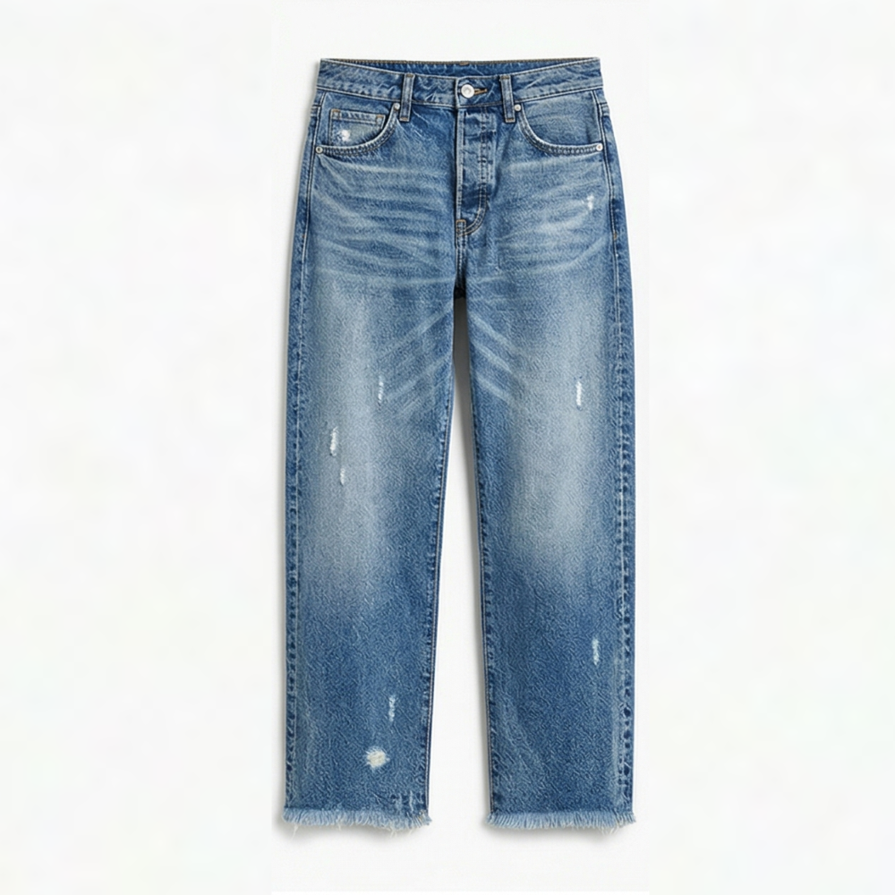 Women's light blue cropped straight jeans with frayed hem and button fly